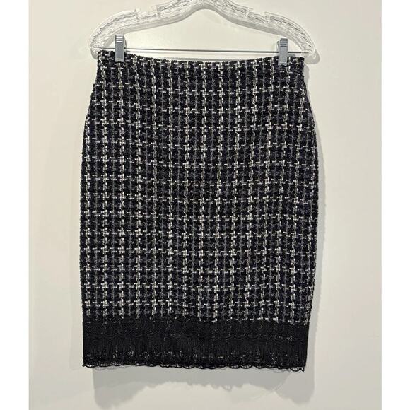 Ann Taylor Dresses & Skirts - NWT Ann Taylor Black Tweed‎ Pencil Skirt Lace Accent Hem Womens Size 4 (1006)